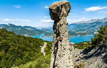 Les demoiselles coiffées